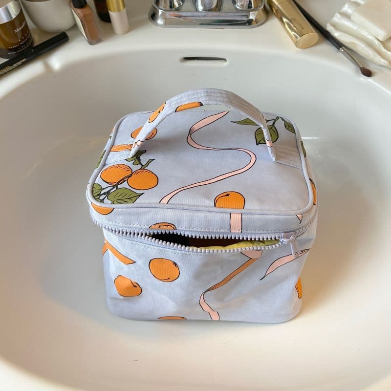 Large Cosmetic Case in Apricots & Ribbons