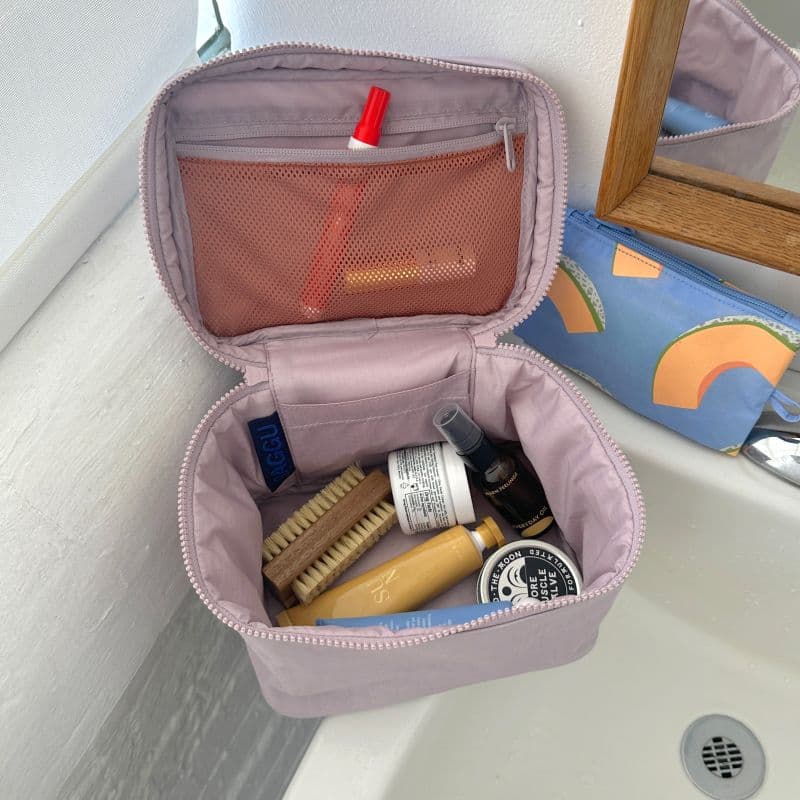 Large Cosmetic Case in Dusty Pink