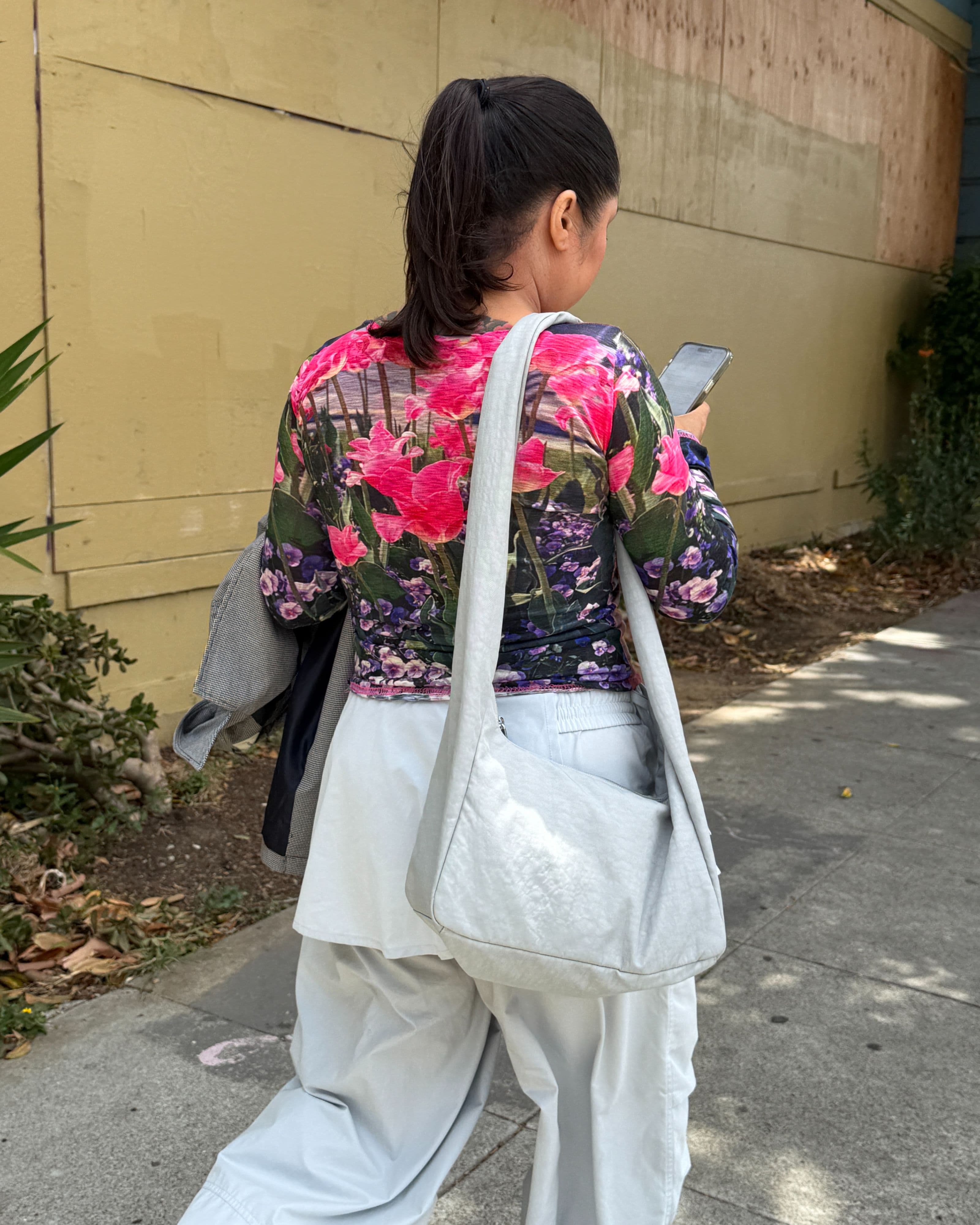 Medium Cargo Crossbody in Fog